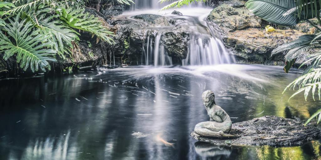 Marie selby - Florida Gulf Coast Vacation Rentals Waterfall